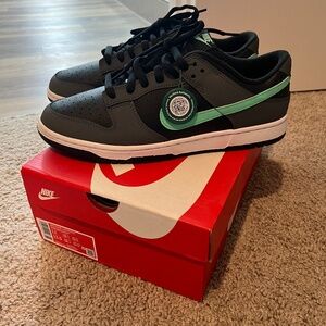 Nike dunk low retro - Men's size 12